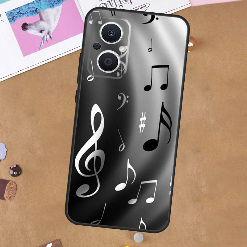 Etui na telefon z motywem nut  – Oppo Reno 12 recenzja i cena
