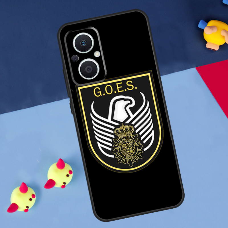 Etui z logo hiszpańskiej polic – Oppo Reno 12 recenzja i cena